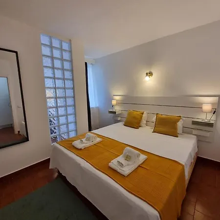 Апартаменти Star 4 *
